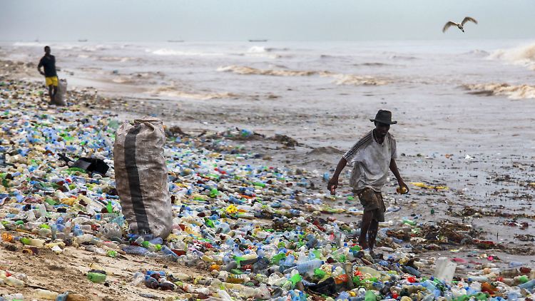 Nur 5 Prozent des Plastikmülls in den Meeren gelangt an Strände. Der größte Teil bleibt unsichtbar.