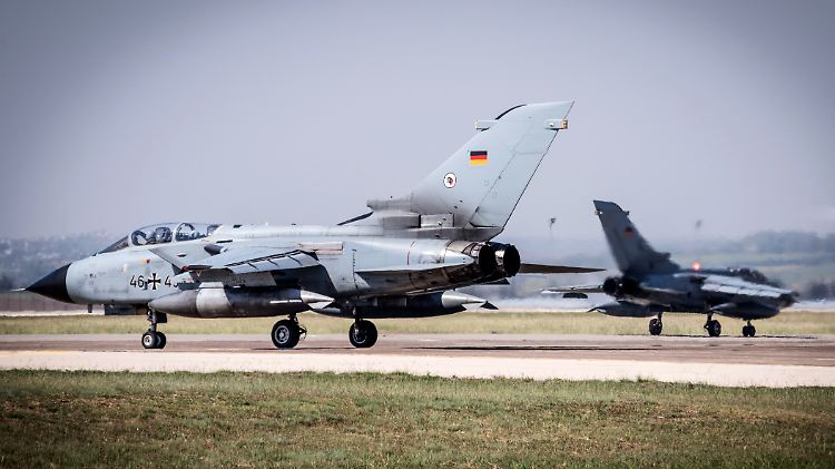 In der Türkei ist ein halbes Dutzend Tornado-Aufklärungsflugzeuge stationiert und mit ihnen mehr als 200 Bundeswehrsoldaten.
