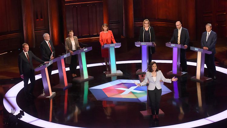Alle wichtigen Parteien sind bei dem TV-Duell vertreten - Premierministerin May fehlt.