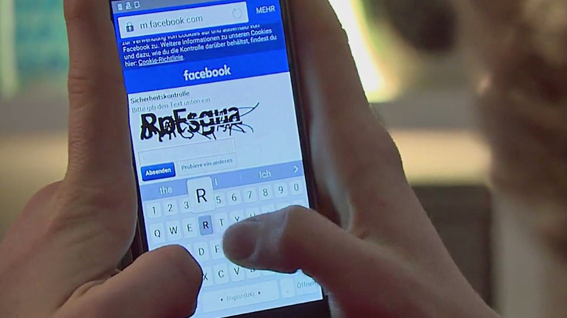 Facebook-Smartphone.jpg