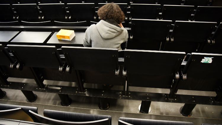 Viele brechen bereits in der Frühphase das Studium ab.