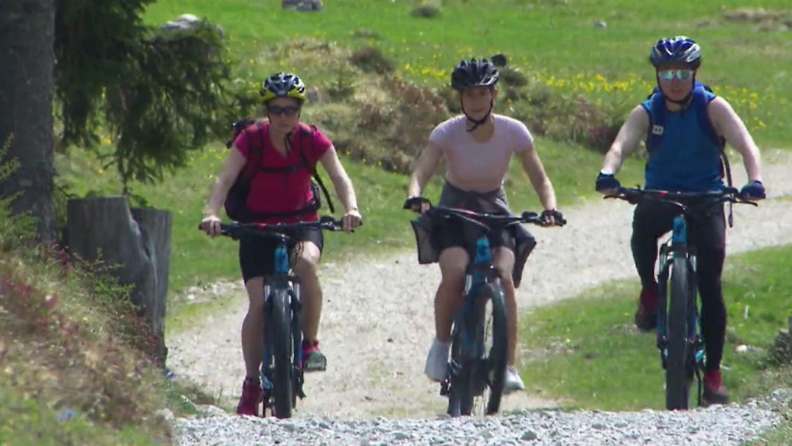 E bikes.jpg