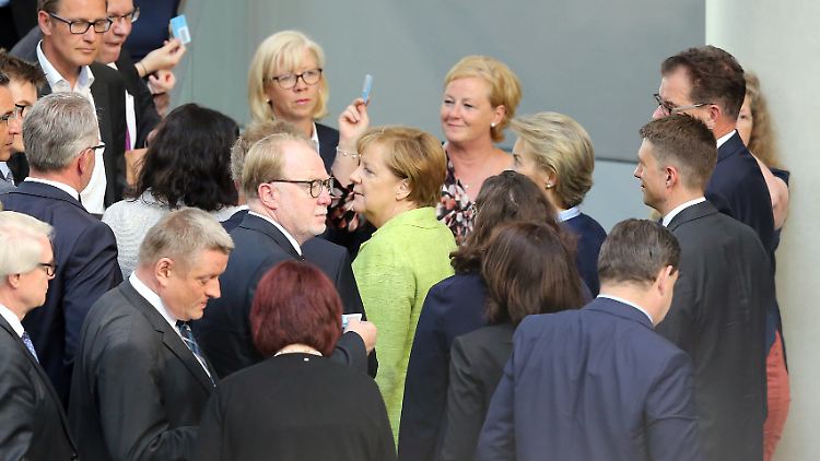 In der Bundestagssitzung von Donnerstag auf Freitag gab es viel abzustimmen für die Abgeordneten.
