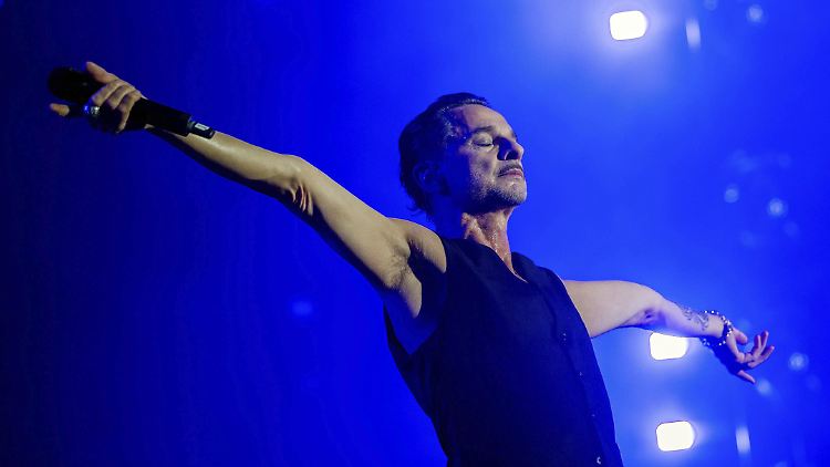 Dave Gahan bei einem Konzert der "Global Spirit Tour".