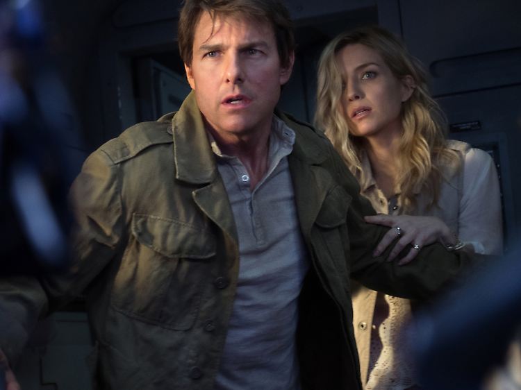 Annabelle Wallis ist als Archäologin Halsey an der Seite von Tom Cruise zu sehen.