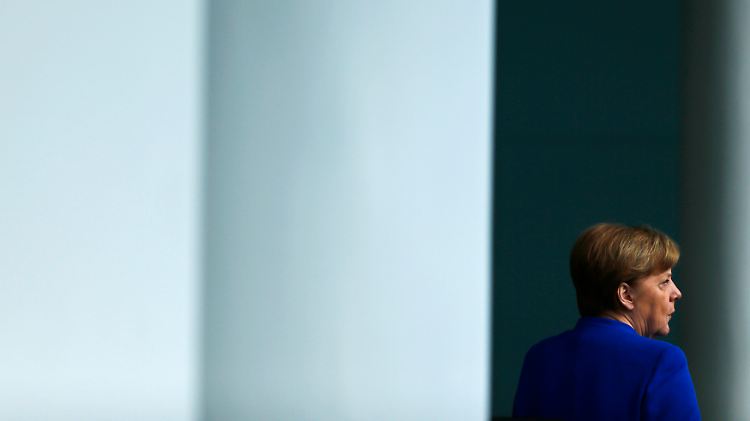 Kanzlerin Merkel klappert die G20-Staaten vor dem Gipfel in Hamburg ab.