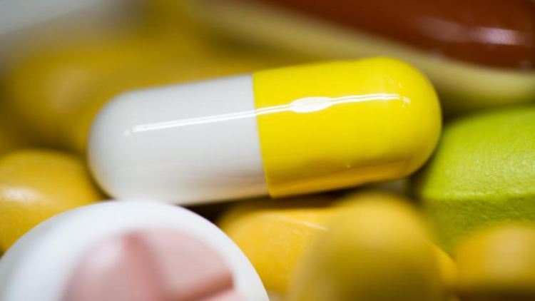Einer Studie zufolge werden immer noch zu viele Antibiotika unnötig verschrieben.