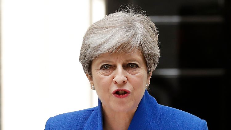 May rüttelt nicht an ihrem Brexit-Kurs.