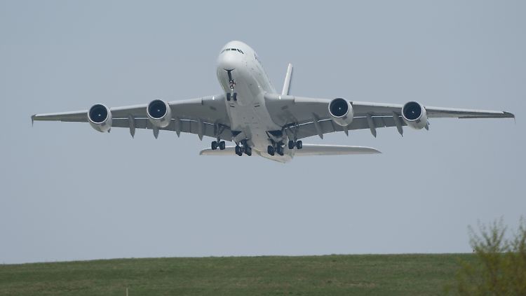 Der A380 ist das große Airbus-Sorgenkind.