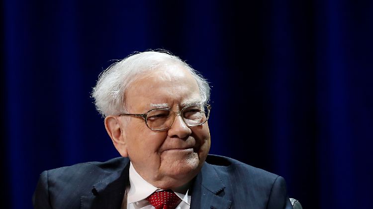 Buffett stößt IBM-Anteile ab.