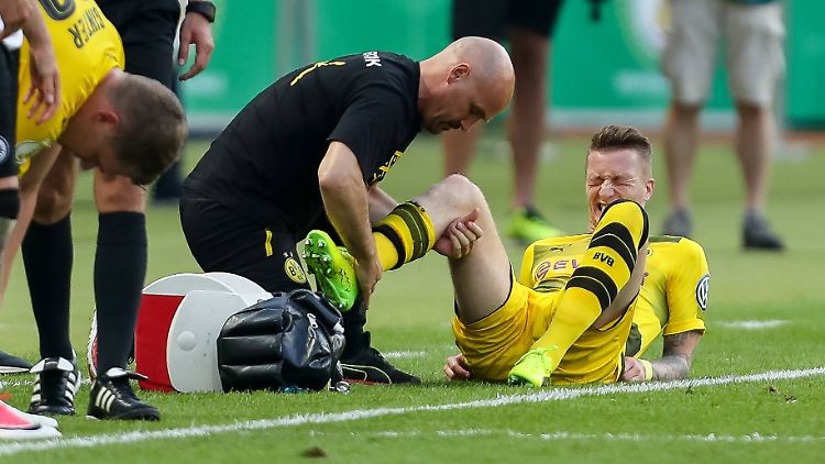 Drama in unzähligen Akten: Marco Reus muss nach einem Kreuzband-Anriss erneut in die monatelange Reha.
