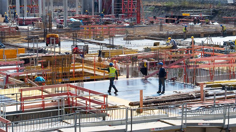 Eine Baustelle in München. Hier müssen Mieter die höchsten Quadratmeterpreise zahlen.