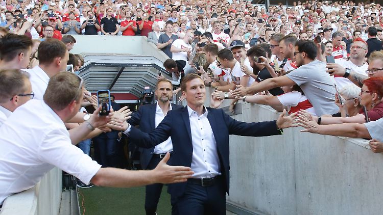 Hannes Wolf ist in Stuttgart beliebt und erfolgreich. Mit 36 Jahren führte er den VfB zurück in die Bundesliga.