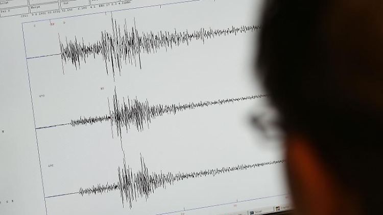 Seismograph