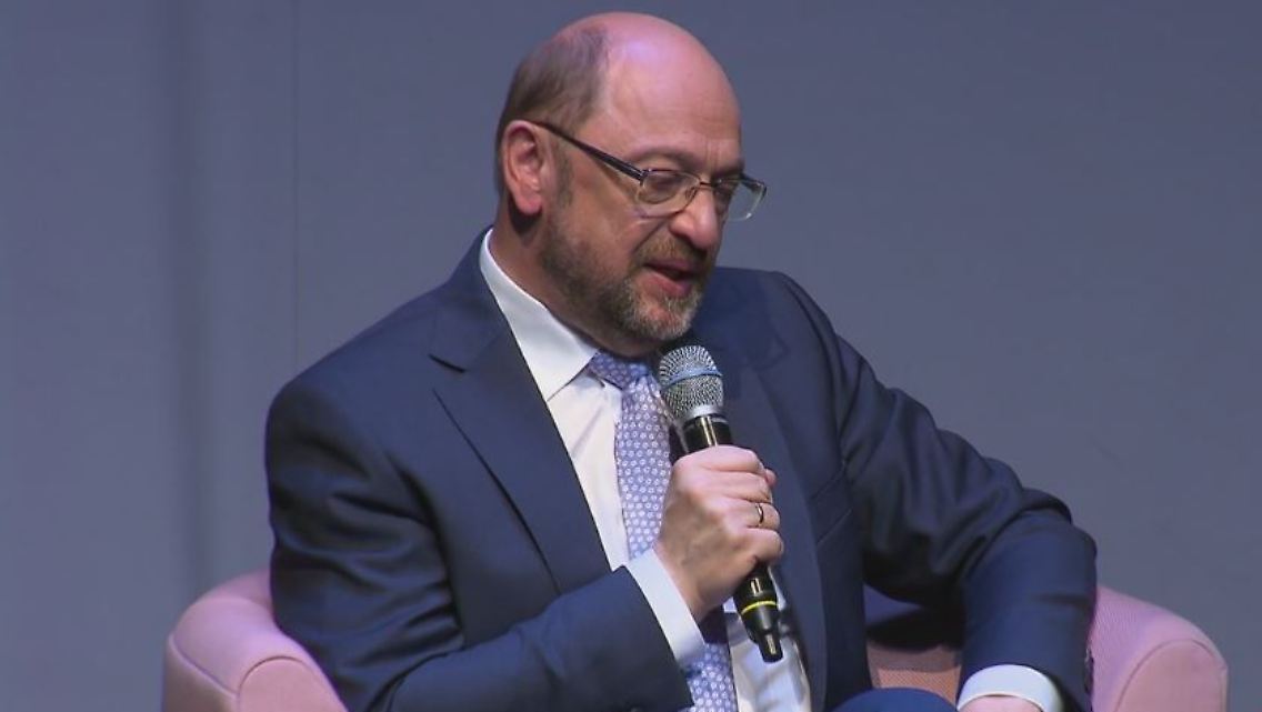 schulz2.JPG