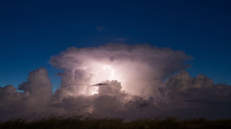 Trotz möglicher Sommergewitter kann hier die Party weitergehen.
