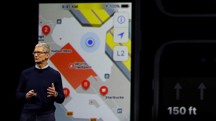 Apple-Chef Tim Cook hat angekündigt, dass sich der Konzern auf Roboterwagen-Technologien konzentrieren wird.