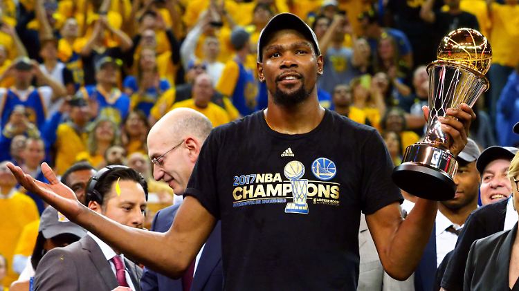 Kevin Durant ist maßgeblich am Titelgewinn der Golden State Warriors beteiligt.