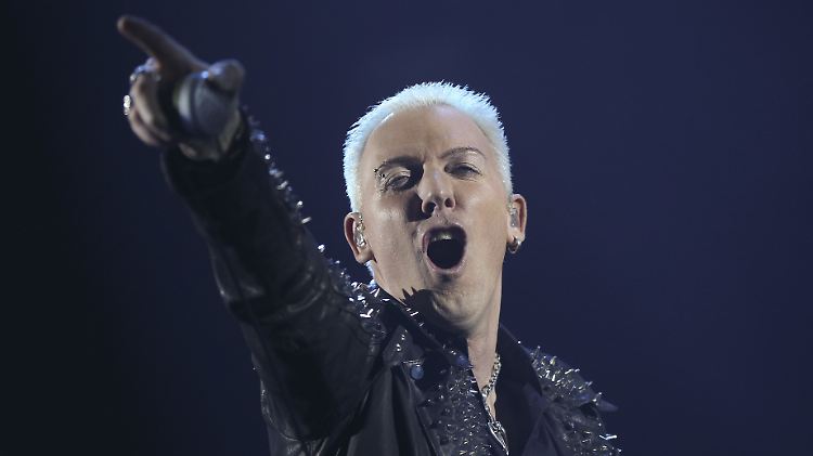 Frontmann der 1993 gegründeten Band Scooter: H.P. Baxxter ist Gesicht und Stimme einer der erfolgreichsten deutschen Pop-Gruppen.