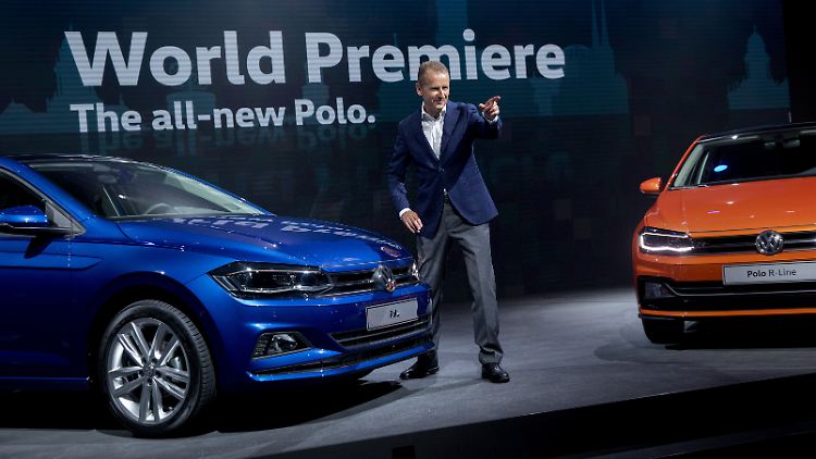 VW-Markenchef Herbert Diess bei der Weltpremiere den neuen VW Polo im Juni.