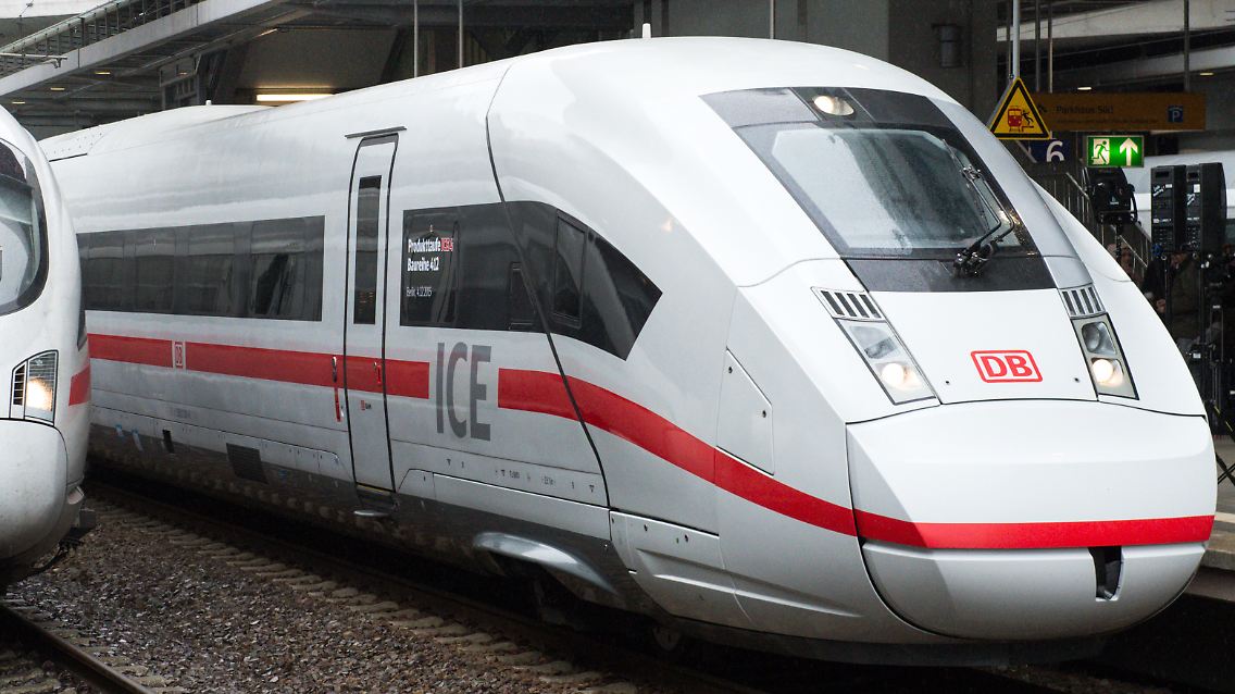 80726185.jpg