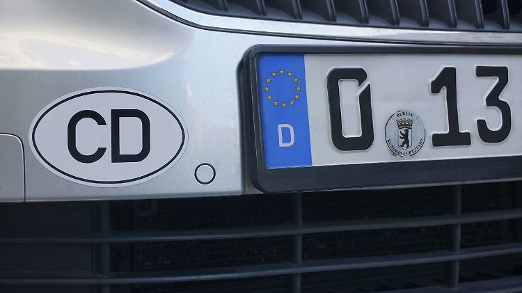 Auch ein Kennzeichen des "corps diplomatique" ist kein Freifahrtsschein.
