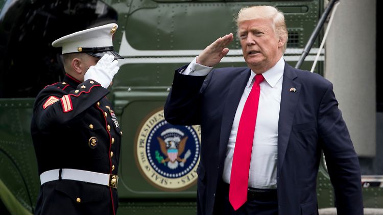 Nachzügler: Bevor sich Trump äußerte, hatten schon seine Vorgänger Clinton und George H.W. Bush sich zu Kohls Tod geäußert. 