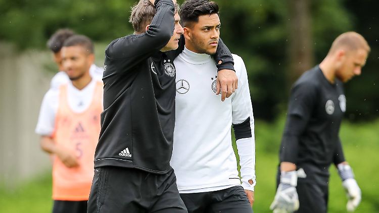 Den Titel haben Trainer Stefan Kuntz und seine Youngster fest im Blick.