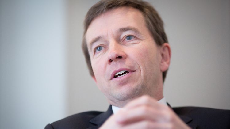 Bernd Lucke sitzt für die LKR im Europaparlament.