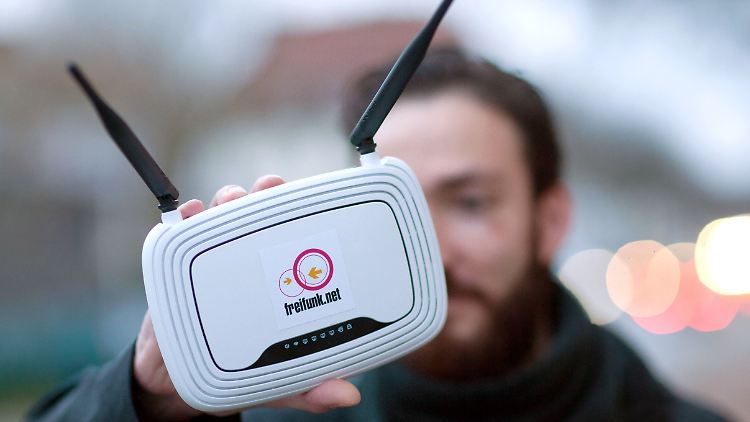 Freifunk-Netze werden über spezielle Router und Software gespannt.