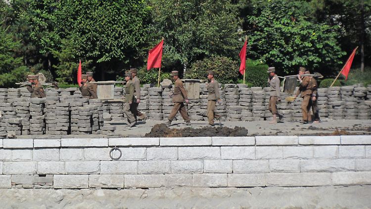 Eine Baustelle in Pjöngjang