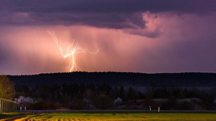 Luftmassenwechsel machen Gewitter besonders heftig.
