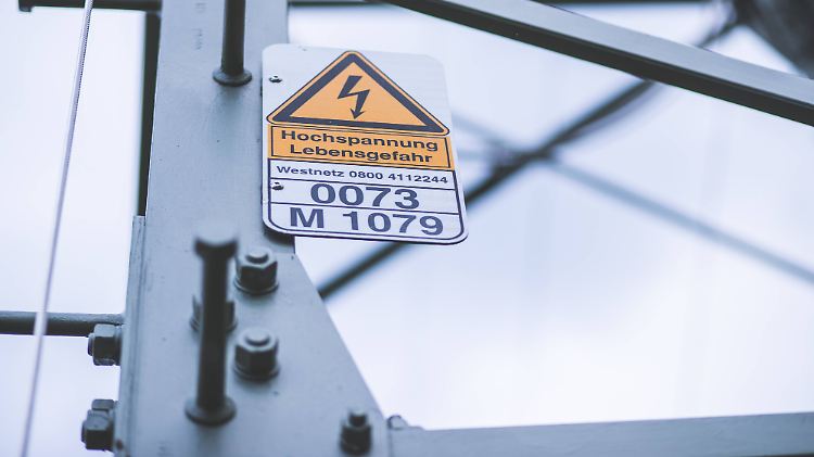 Bauernvertreter vor allem aus dem bayerischen Bauernverband fordern wiederkehrende Entschädigungszahlungen an die Bauern in Form einer "Trassen-Maut".