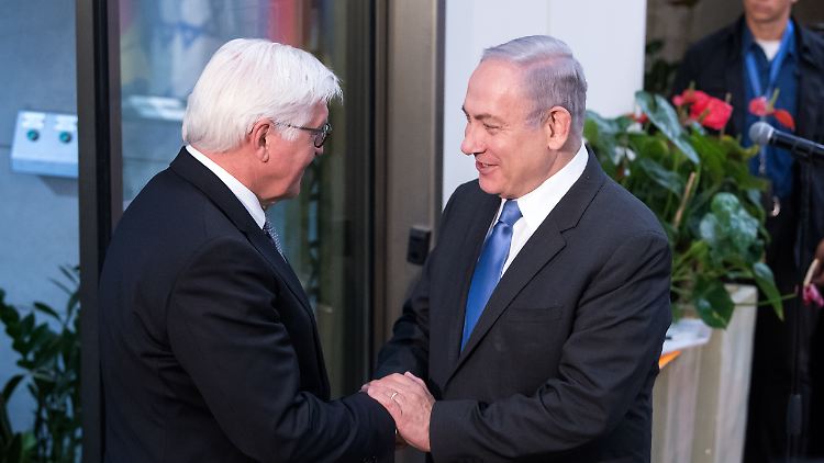 Heikler Termin, glänzend absolviert: Steinmeier beim israelischen Ministerpräsidenten Benjamin Netanjahu.