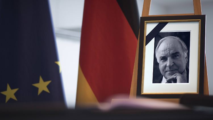Helmut Kohl starb am 16. Juni.