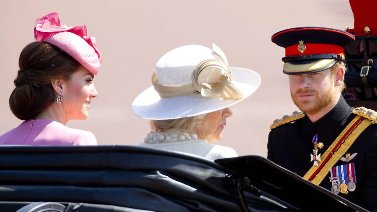 Prinz Harry bei Trooping the Colours, der Geburtstagsparade für Queen Elizabeth II.