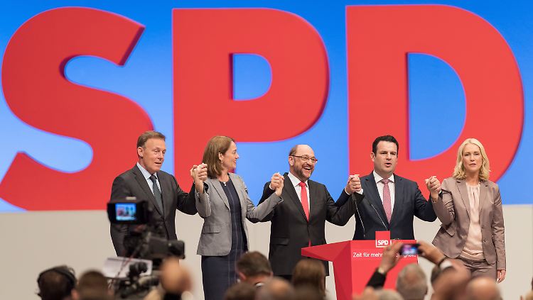 Die SPD will weiter an ihre Wahlchancen glauben.