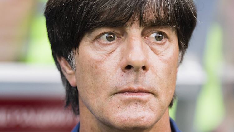 Da staunste, wa? 100 Siege in 150 Spielen - eine ganz starke Bilanz für Joachim Löw.