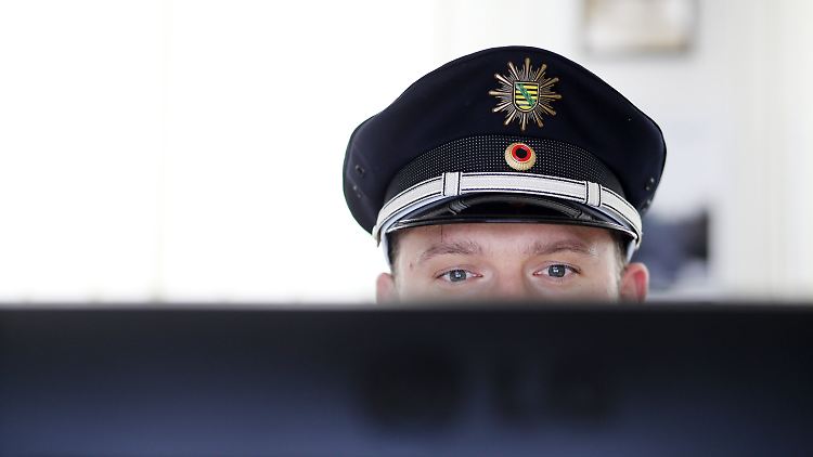 Auch die Polizei hat inzwischen Social Media-Teams.