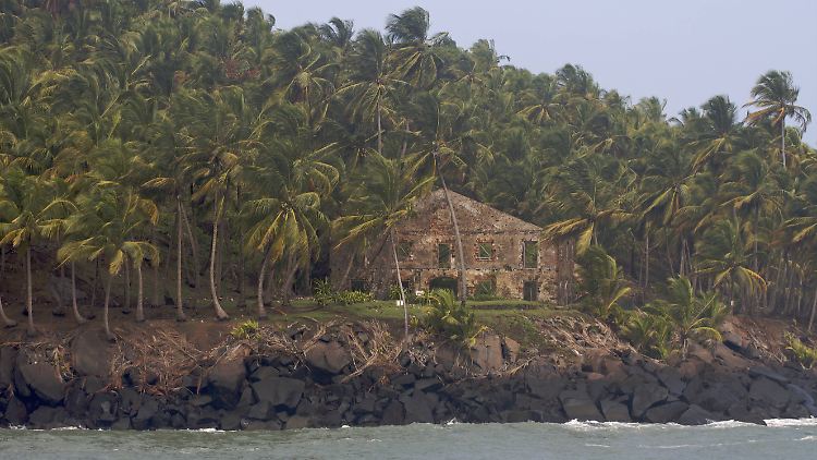 Ile Royale, Hauptinsel der Iles du Salut: Paradies mit dunkler Geschichte.