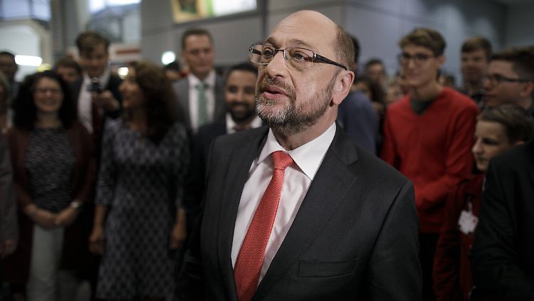 Theoretisch viele Optionen, aber zurzeit keine rosige Perspektive: SPD-Kanzlerkandidat Martin Schulz.