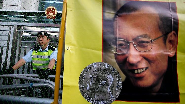 Liu Xiaobo hat Krebs - Menschenrechtler im Westen fordern nun, ihn ausreisen zu lassen.