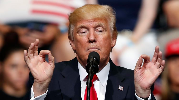 Trump schaffte es als "Person des Jahres" aufs "Time"-Cover, allerdings erst 2016.