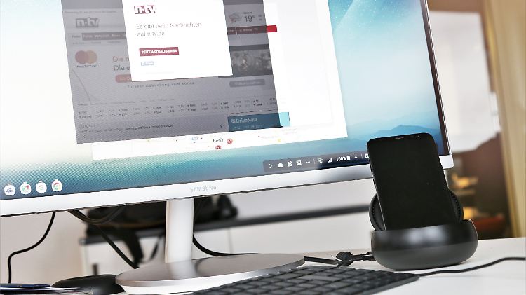 Mit dem Dex-Dock wird das S8 zum PC - fast.