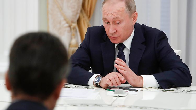 Präsident Wladimir Putin empfing Außenminister Gabriel zum dritten Mal innerhalb von vier Monaten.