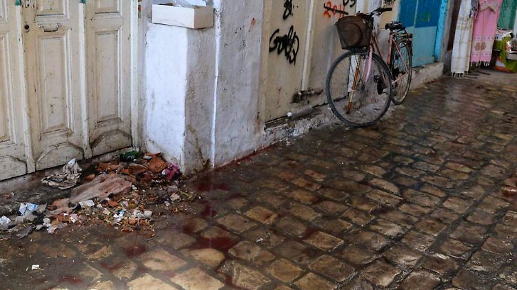 Auf der Straße am Balgha-Markt griff der Täter die beiden Frauen an. 