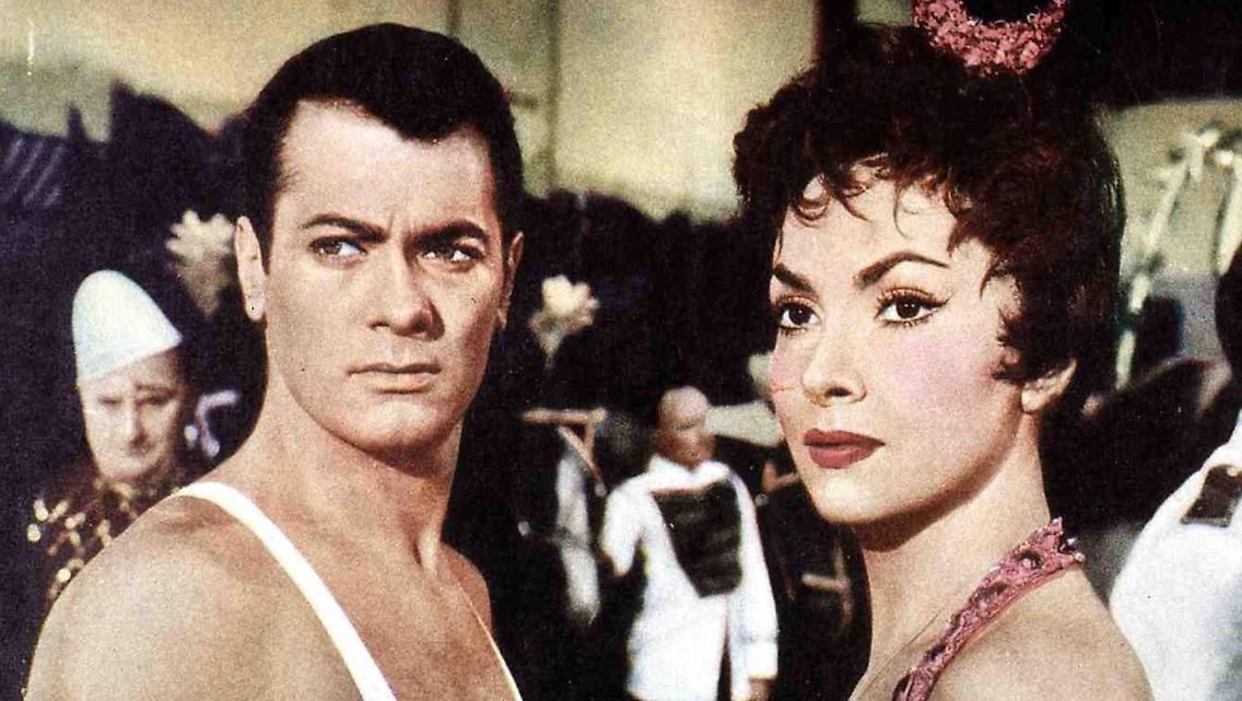 Aber sie steht mit den bekanntesten Darstellern der Zeit vor der Kamera: mit Tony Curtis (Bild) und Burt Lancaster, …