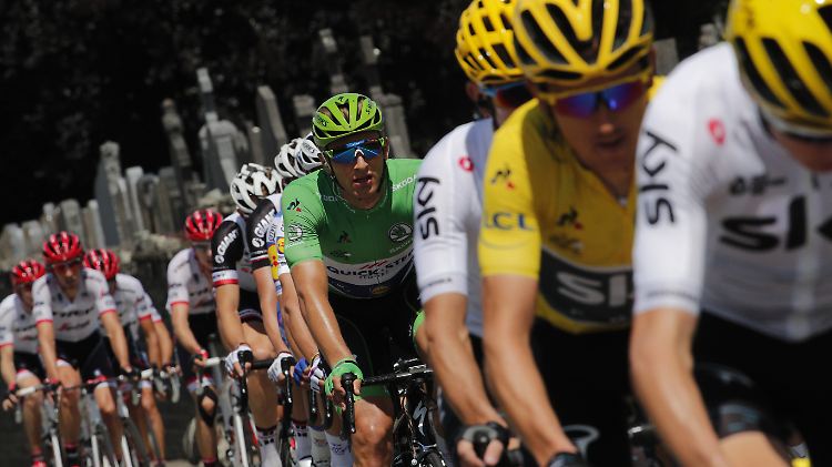 Marcel Kittel hat bei der dritten Etappe nichts mit den vorderen Plätzen zu tun - die Bergwertung liegt ihm nicht so.