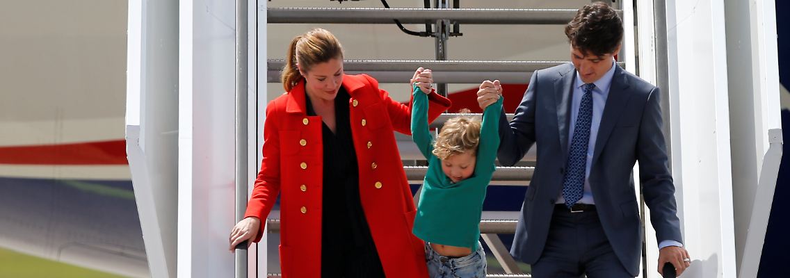 Justin Trudeau mi seiner Frau tSophie und dem Sohn Hadrien.