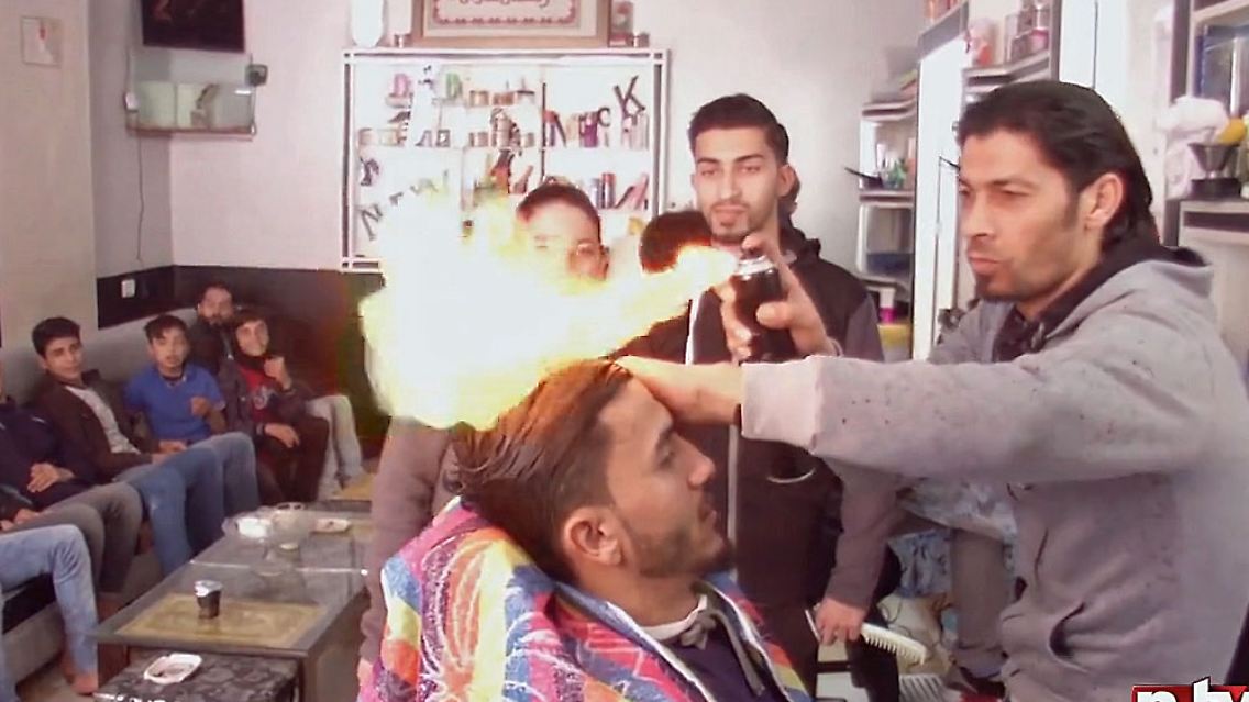 FriseurOnFire.jpg